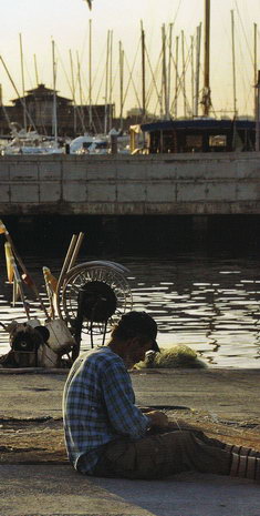 Рыбаки в порту Римини