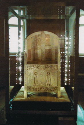 Трон-кафедра Максимилиана из слоновой кости, Архиепископский музей