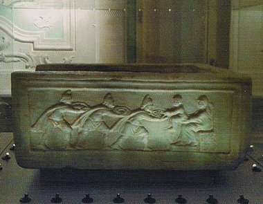 Мраморный ковчег со сценой Поклонения волхвов, Архиепископский музей
