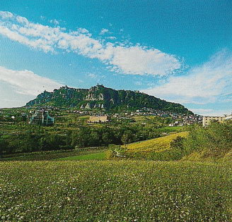 Панорама горы Титано с трёх крепостей Сан-Марино