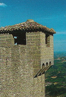 Одна из наблюдательных башен в Первой крепости