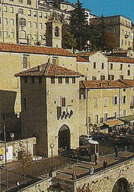 Ворота Святого Франциска Сан-Франческа в Сан-Марино