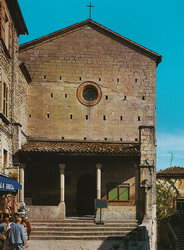 Здание и фасад церкви Святого Франциска Сан-Франческо в Сан-Марино