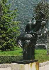Скульптура «Пьета» в Карьере Арбалетчиков в Сан-Марино