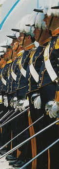 Гвардейцы Сан-Марино в парадной военной формы