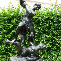 Статуи Вальдштейнского сада