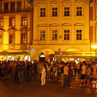 Староместская площадь и толпы ночных туристов