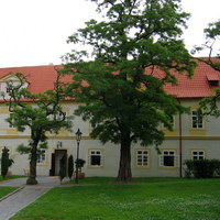 Один из корпусов монастыря капуцинов (самый старый действующий в Чехии)