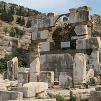 Фонтан Поллио в Эфесе