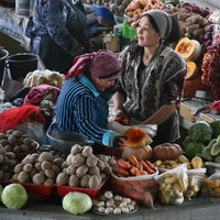 Колхозный рынок Мраморный в Самарканде