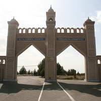 Мавзолей Хакима Ат-Термизи близ Термеза