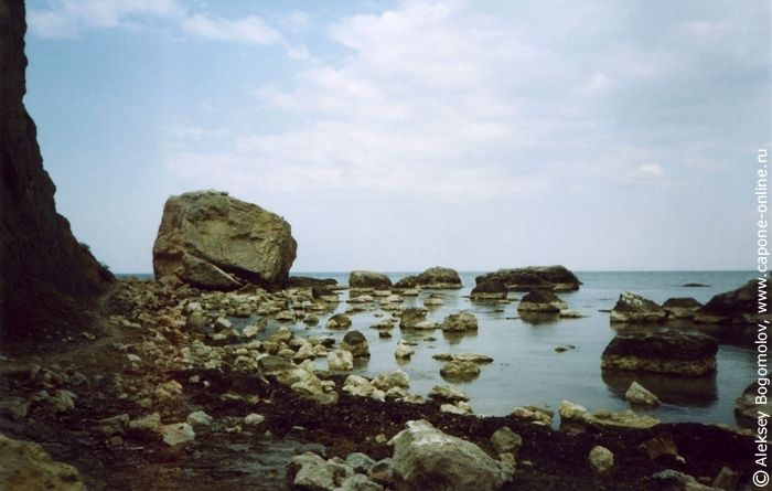 Гигантские разбросанные камни