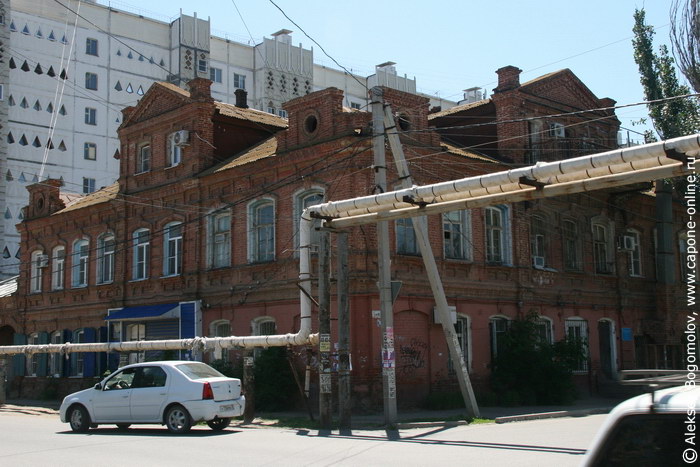 Улица Полякова в Астрахани Улица Полякова в Астрахани