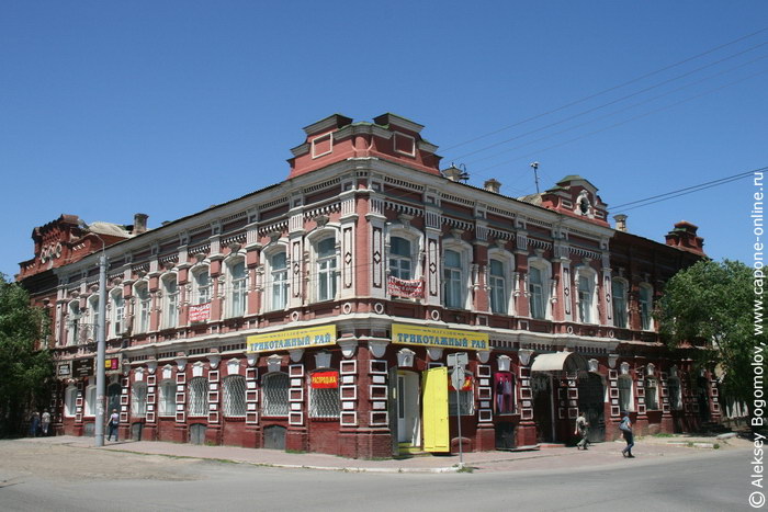 Улица Анри Барбюса в Астрахани Улица Анри Барбюса в Астрахани
