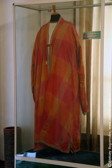 Музей одежды дворца Ситораи Мохи-Хоса близ Бухары