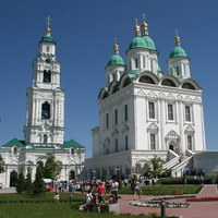 Успенский собор в Астрахани фото